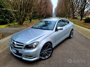 Mercedes-benz C 200 Coupé Avantgarde