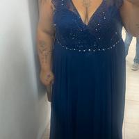 Abito da cerimonia curvy