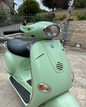 Vespa 50 et2
