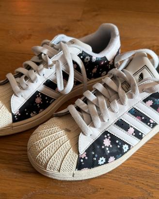 2 paia sneakers Adidas donna tg. 39 – buone condiz