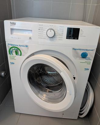 Lavatrice Beko WTX81031W