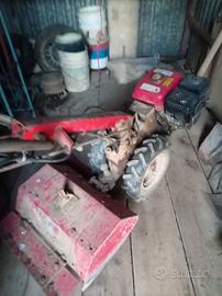 Motocoltivatore barbieri, motore honda