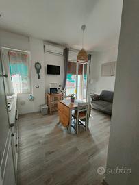 Splendido bilocale sul mare lusso