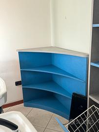 Arredamento completo per salone parrucchiera