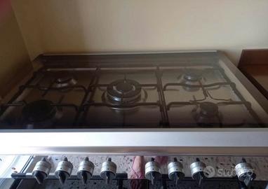 Cucina a gas con forno