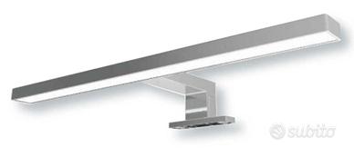 Faretto LED specchio bagno 30 cm 5W