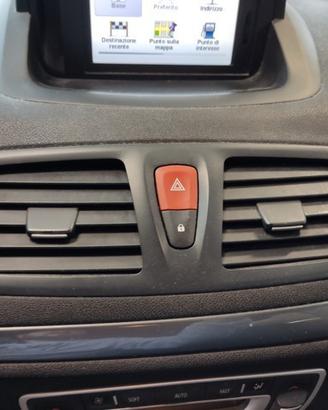 Bocchetta clima centrale RENAULT MEGANE del 2011