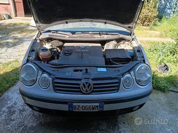 Polo 1.2 12v  5 porte anno 2002