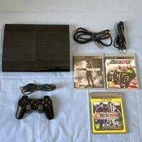 PlayStation 3 Super Slim 230 gb + 3 giochi ps3