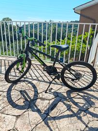 Mountain Bike ammortizzata bambino