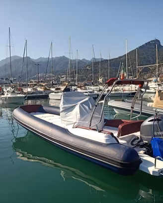 magnifico salpa soleil 23 (7,45 ft). Pari al nuovo