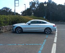 MERCEDES Classe C coupé 220 con 40.000 km