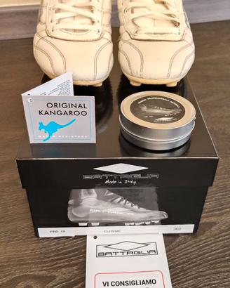 Scarpe da calcio in pelle tg.39, marca Battaglia