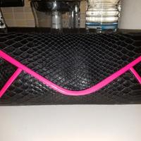 Pochette marca Essentiel colore nero
