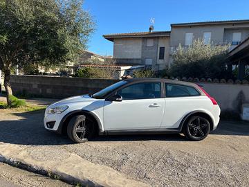 Volvo c30 black design
