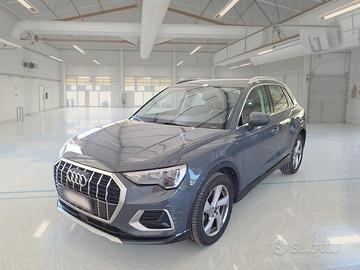 AUDI Q3 35 TDI S TRONIC BUSINESS ADVANCED SUV
