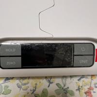 Bilancia neonato e aspiratore nasale