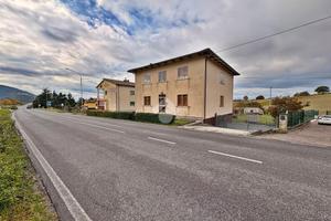 CASA INDIPENDENTE A FOSSATO DI VICO