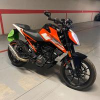 KTM Duke 125