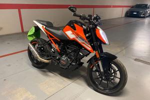 KTM Duke 125