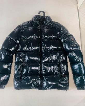 Piumino Moncler lucido verde scuro. (nuovo)