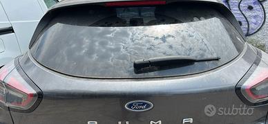 FORD PUMA 2023 fari led traversa Lunotto e spoiler