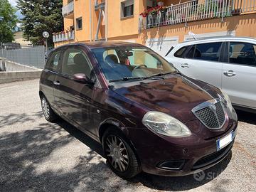 Lancia Y