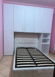 cameretta a ponte 5 ante, con 4 cassetti e letto