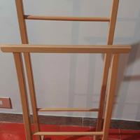 appendiabiti in legno/ servo muto