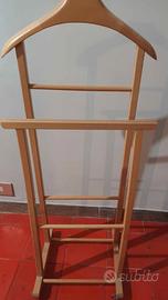 appendiabiti in legno/ servo muto