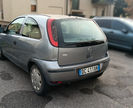 Opel corsa 1.0 3.p benzina ideale per neo patentat