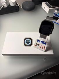 Apple whatch ULTRA piu 6 cinturini e protezioni