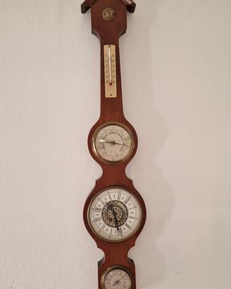 Antico barometro da parete in legno