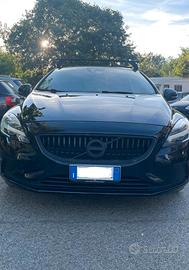 Volvo V40 2019