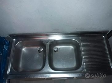 Lavandino doppio vasca acciaio