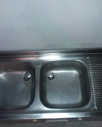 Lavandino doppio vasca acciaio