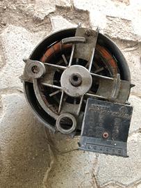 Motore monofase lavatrice Indesit cl. E