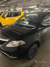 Lancia Ypsilon GPL 2017