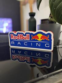 Logo red bull insegna officina arredo casa moderno