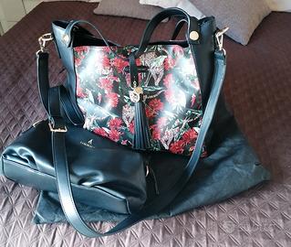 borsa con pochette interna 