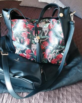 borsa con pochette interna 