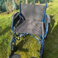 Sedia a rotelle per disabili