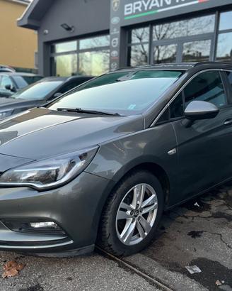 Opel Astra 1.6 CDTi Sports Tourer Advance