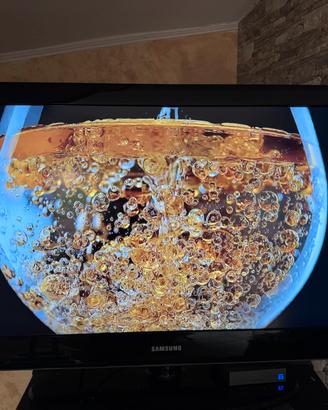Televisore Samsung Full HD 40”