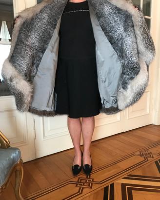 Superba pelliccia a mantello vero pelo di PERSIANO