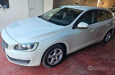 Volvo V60 D2 Kinetic
