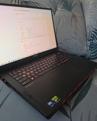 MSI Raider 18 HX AI RTX 5090 Ultra 9 4TB