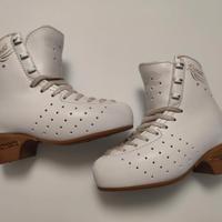 Scarpa pattino Edea Rondò 200C.