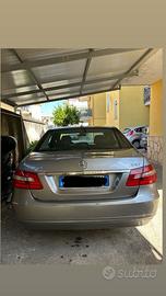 Mercedes Benz classe E elegant turbo- 250 diesel