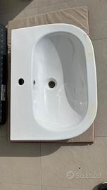 Lavabo sospeso semicerchio bianco lucido